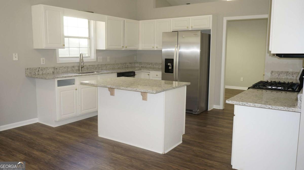 3260 Ennfield Lane Property Photo 9