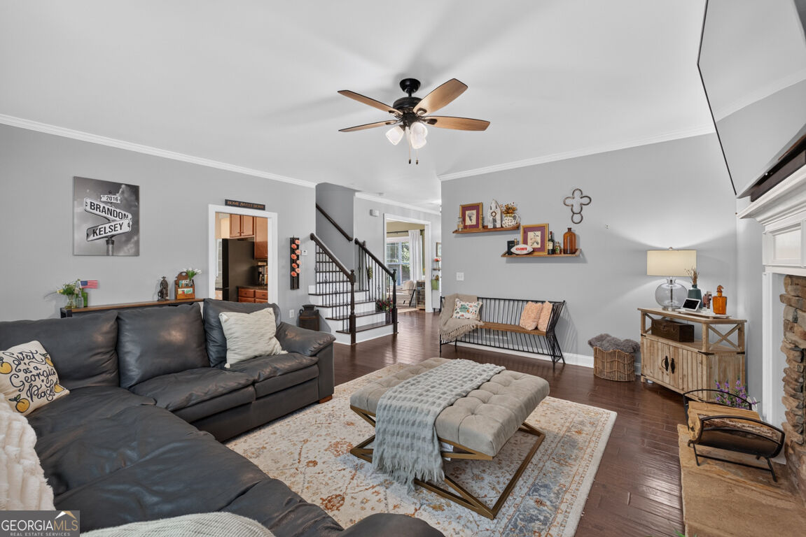 5370 Shadow Walk Way Property Photo 17