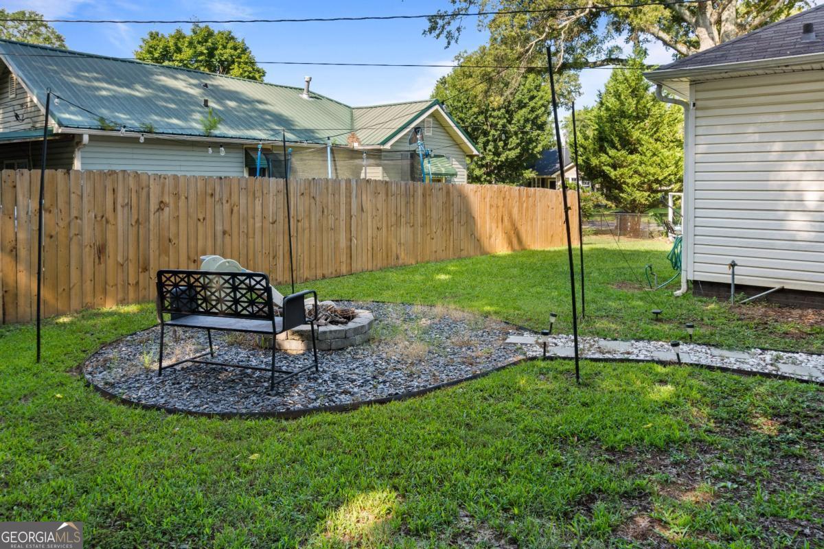 4031 3rd Avenue Property Photo 6