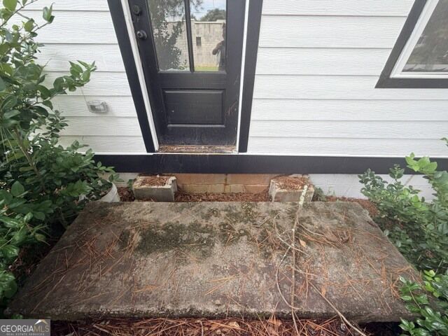 731 N Jefferson Street Ne Property Photo 2