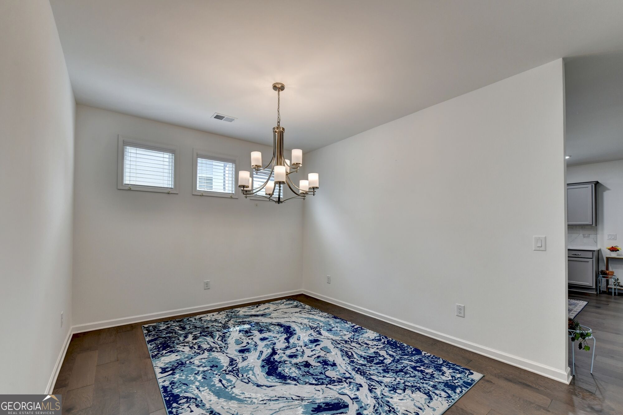 5090 Bellehurst Lane Property Photo 4