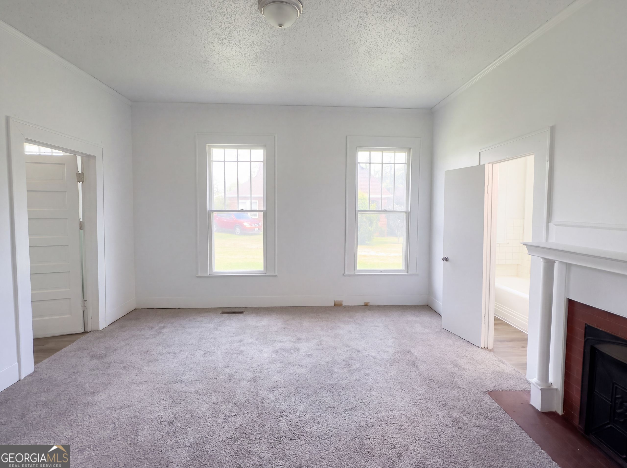 355 Pecan Street Se Property Photo 8