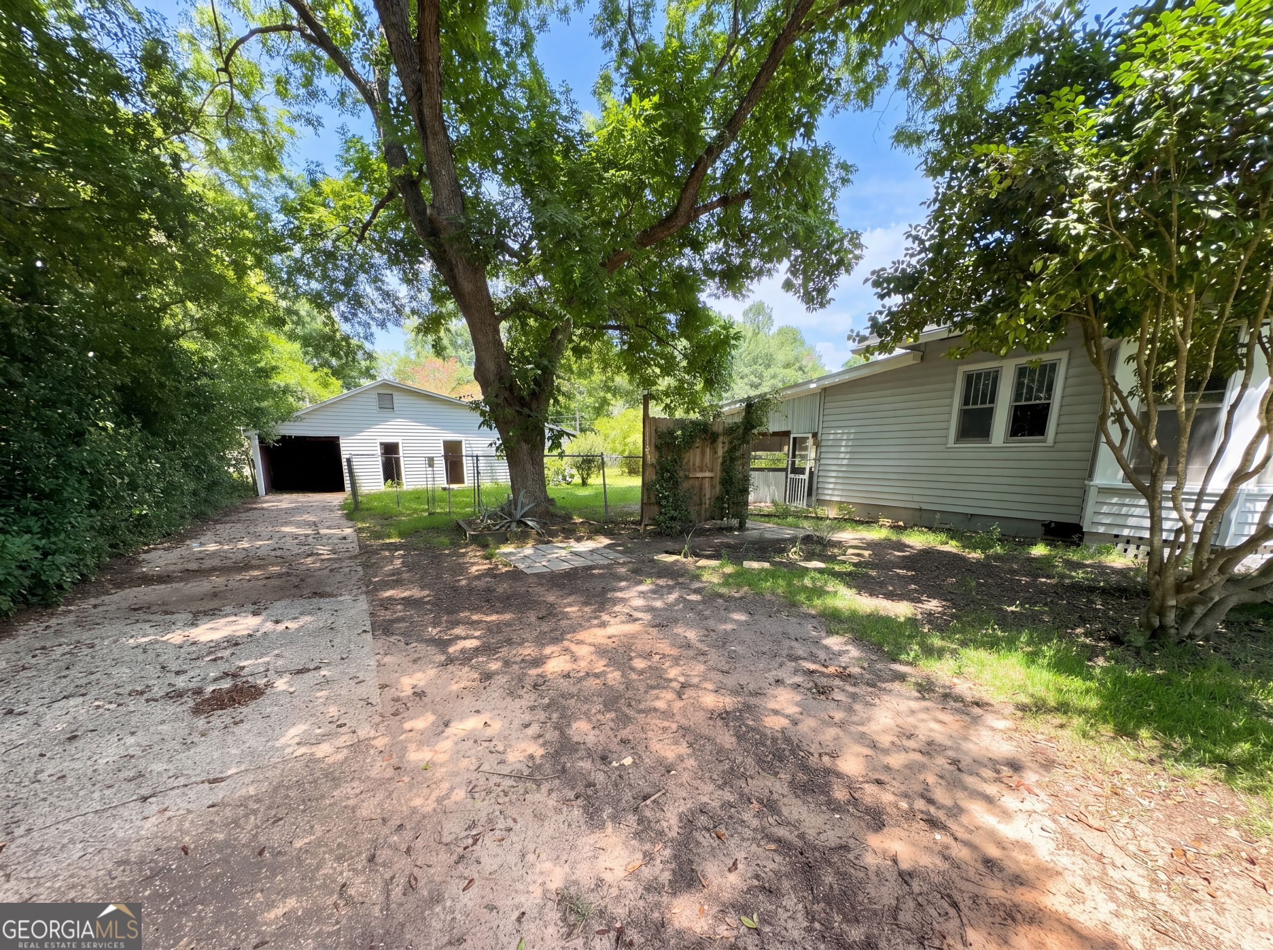 355 Pecan Street Se Property Photo 31