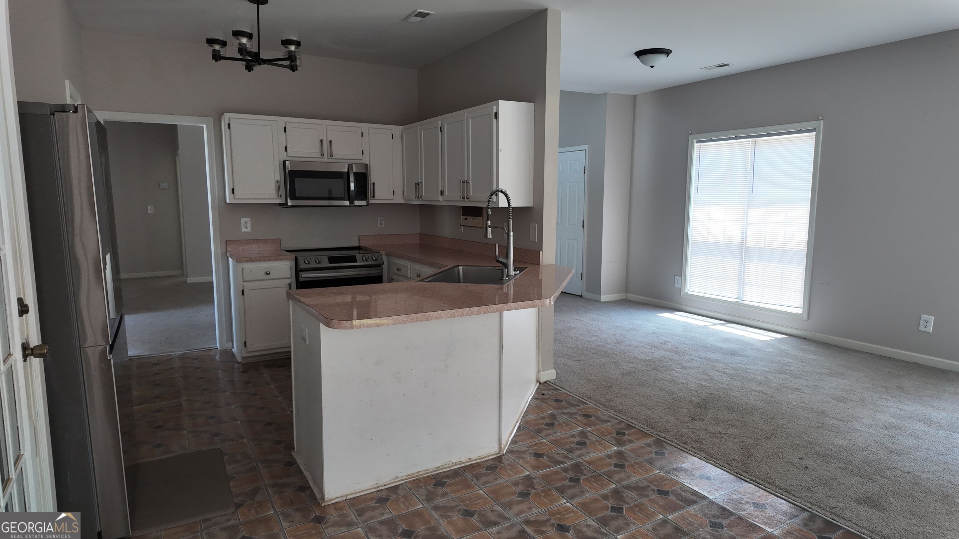 937 Downing Drive Property Photo 12