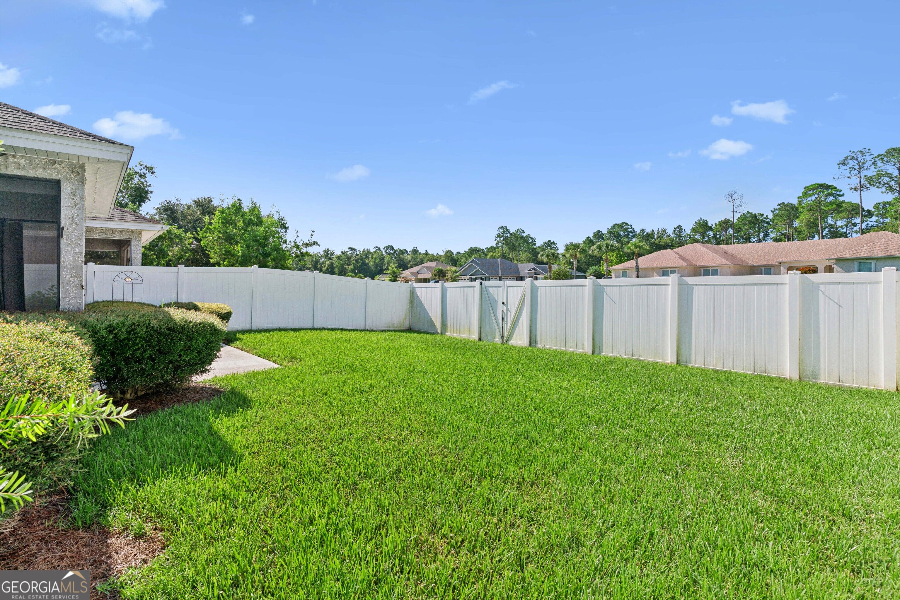 268 Laurel Landing Boulevard Property Photo 24