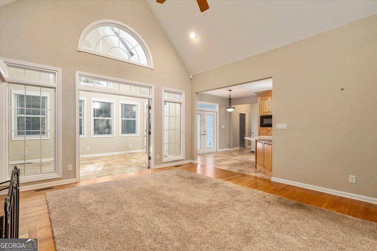 1628 Valley View Drive Property Photo 7