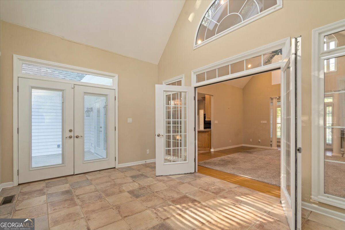 1628 Valley View Drive Property Photo 8