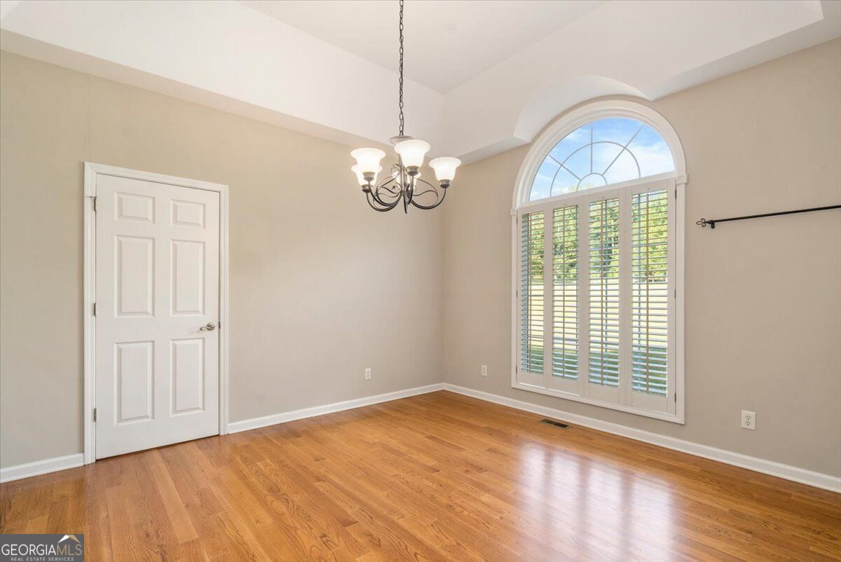 1628 Valley View Drive Property Photo 17