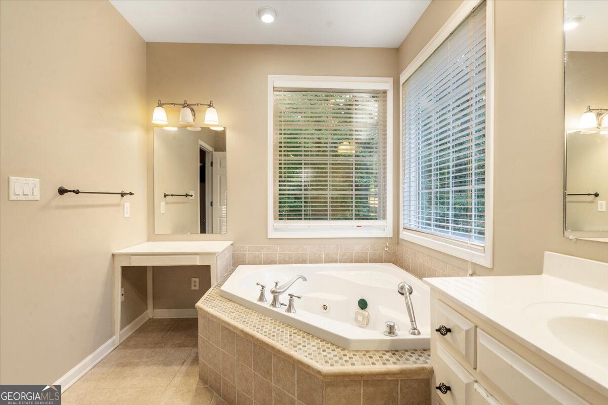 1628 Valley View Drive Property Photo 21