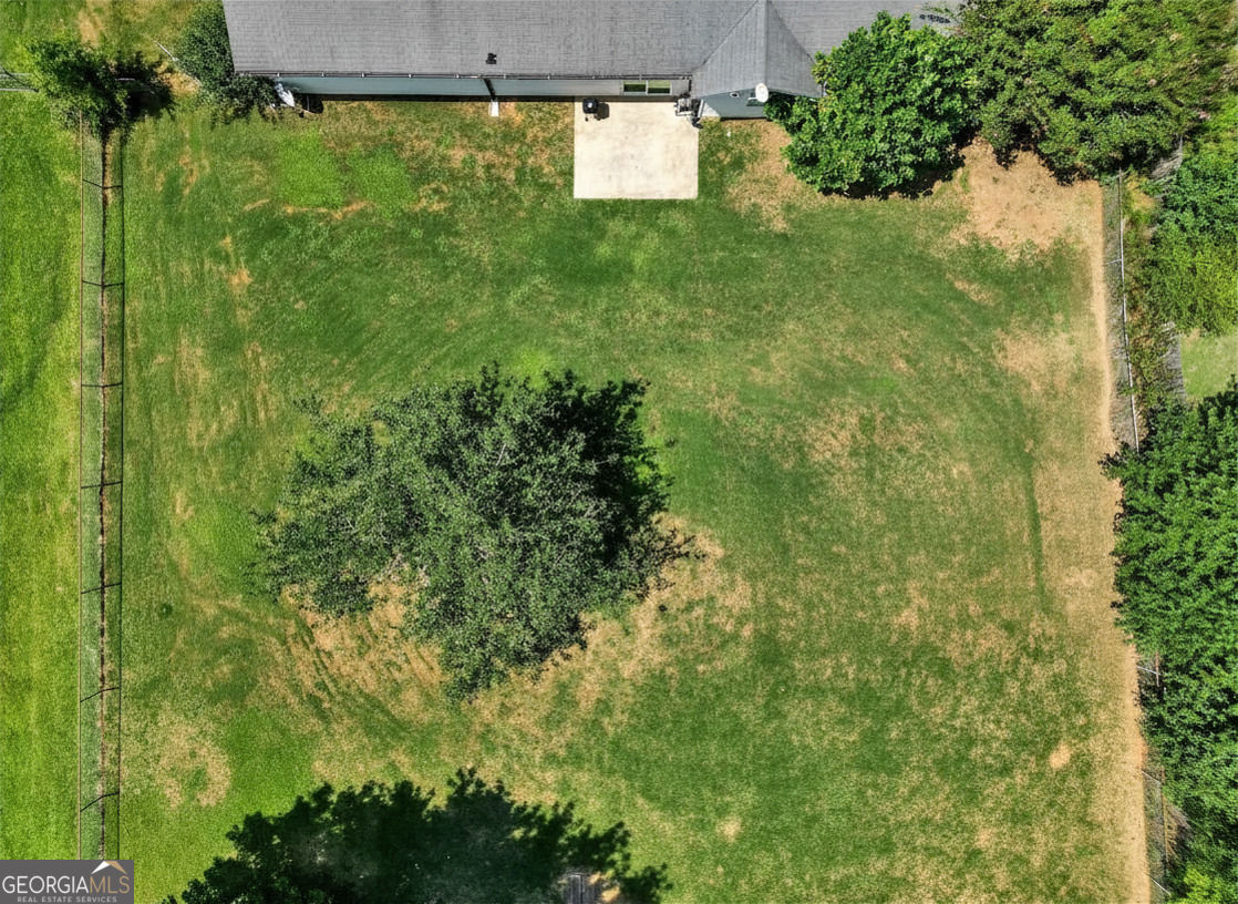 140 Greenleaf Drive Property Photo 30