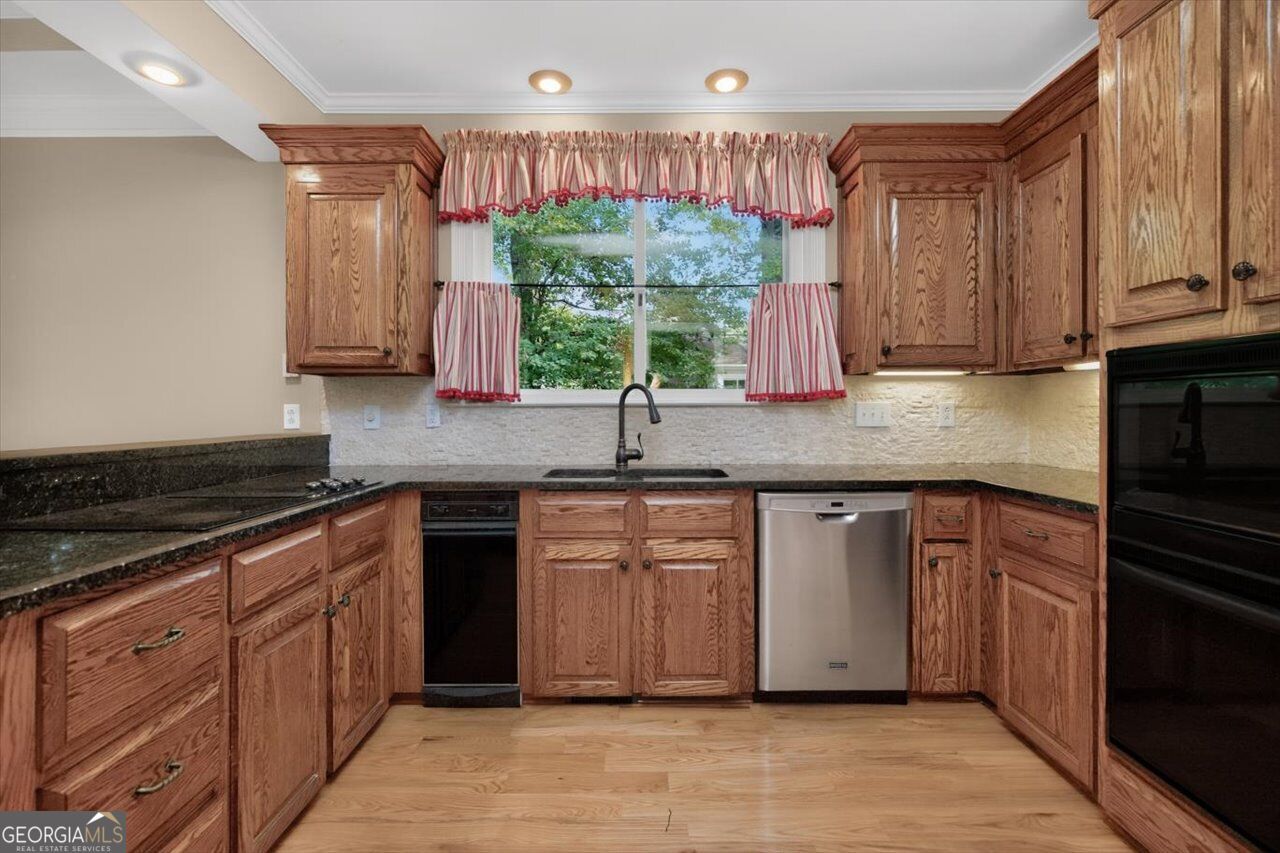 106 Fairways Drive Property Photo 24