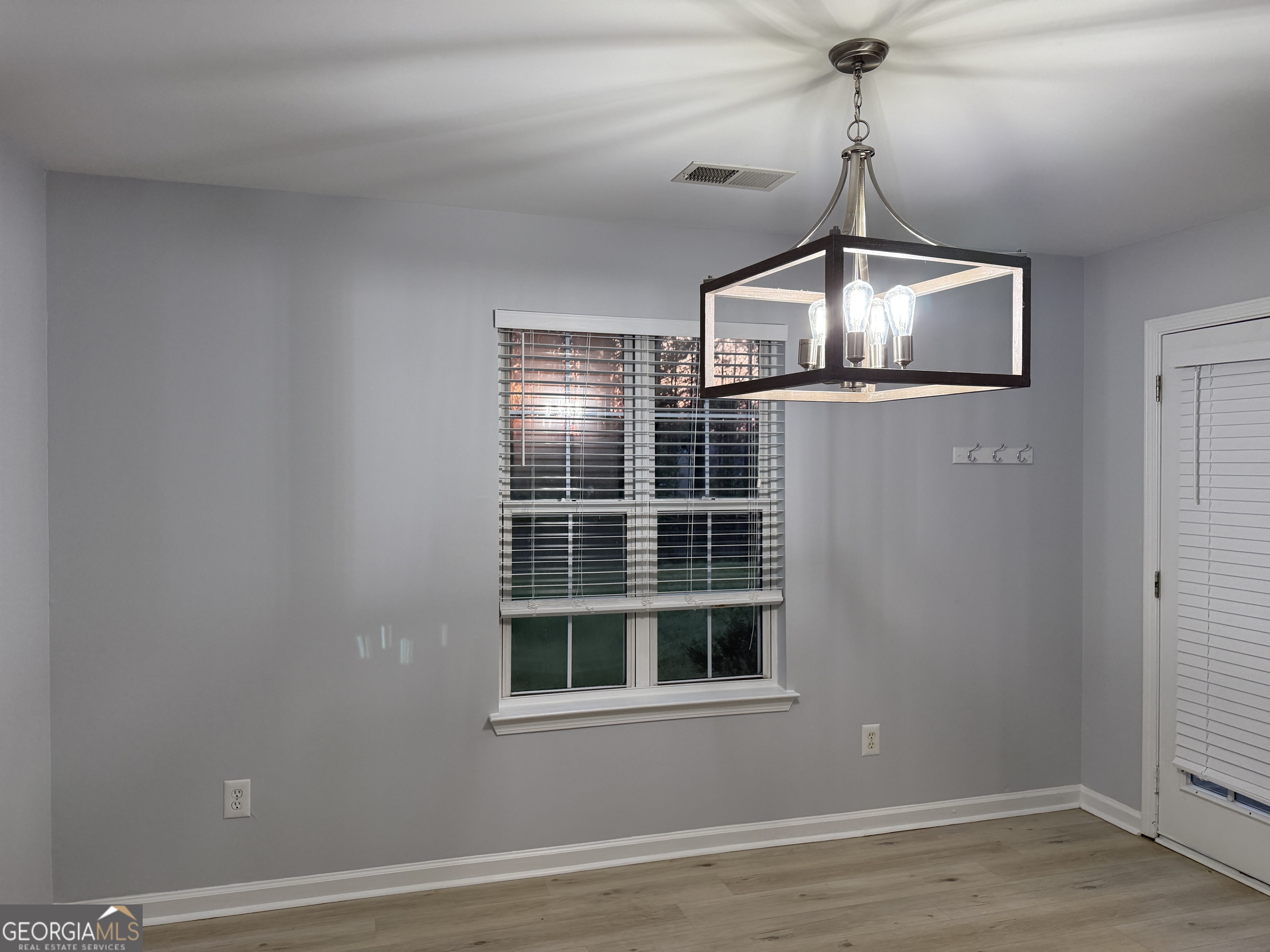 4209 Zephyrhills Drive Nw Property Photo 14