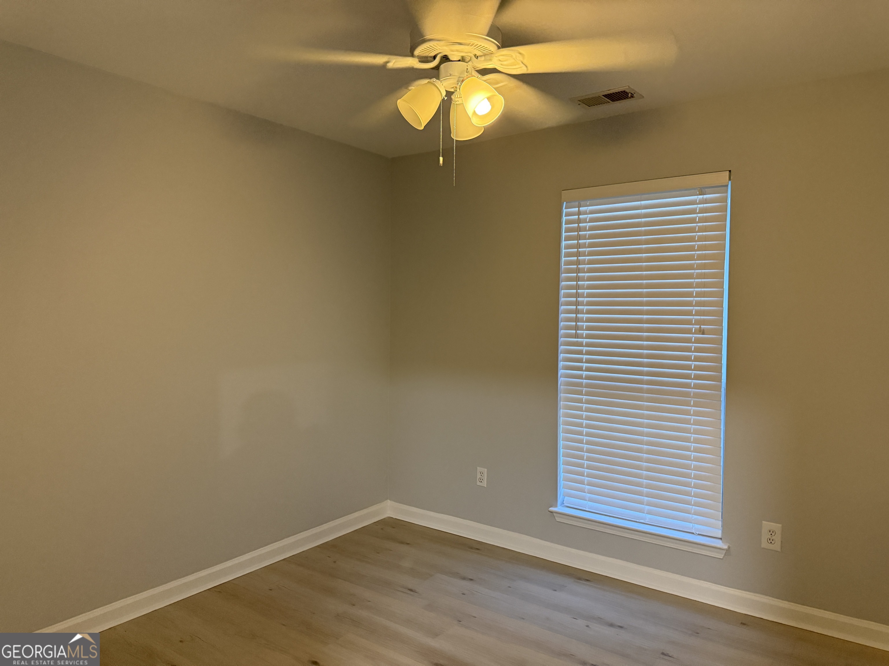 4209 Zephyrhills Drive Nw Property Photo 18