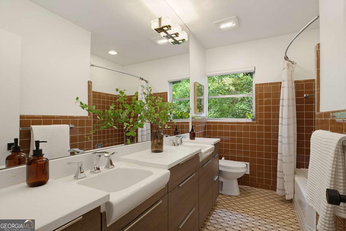 1234 Poplar Grove Drive Ne Property Photo 26