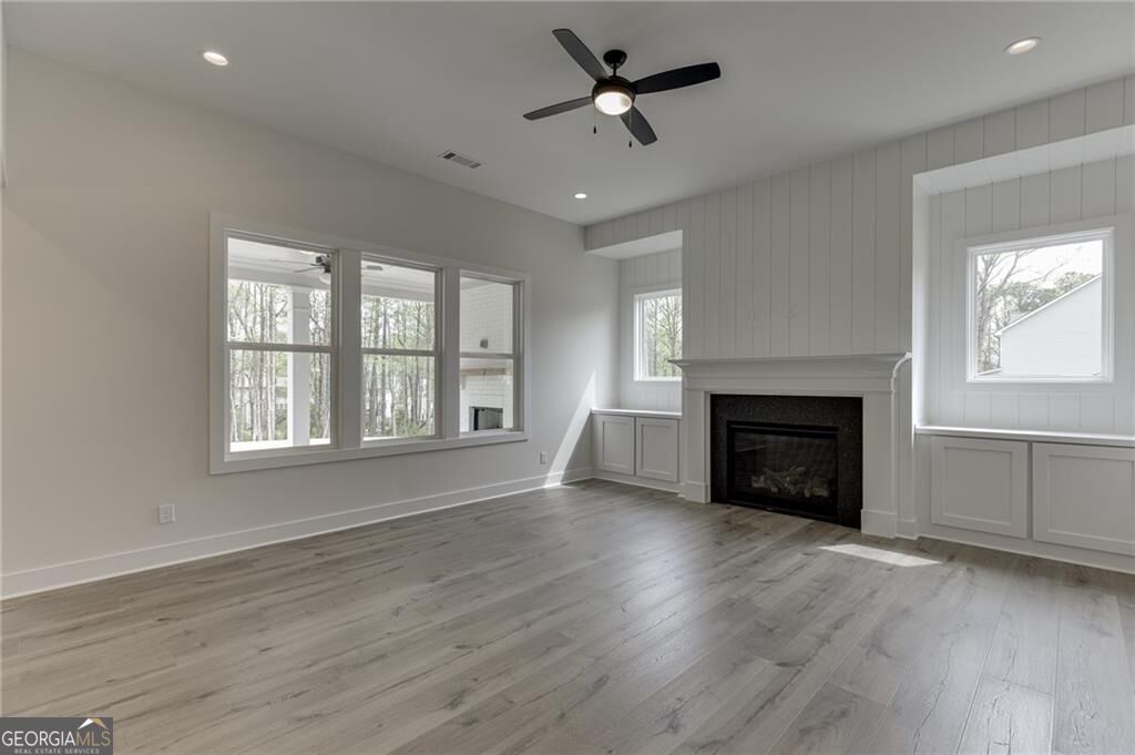 5410 Settingdown Road Property Photo 14
