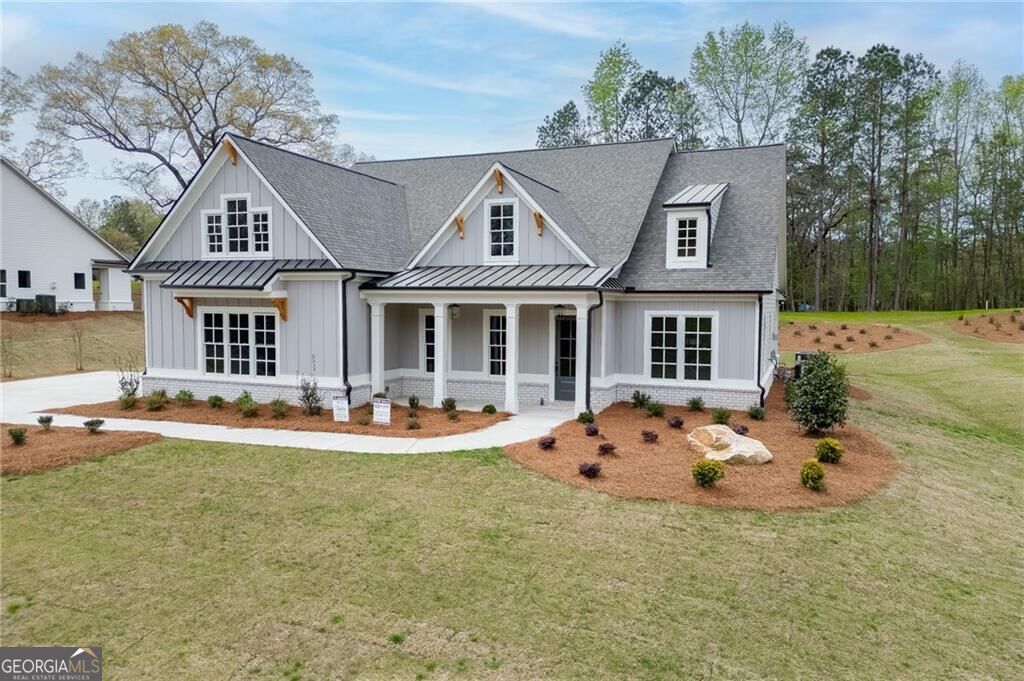 8155 Heardsville Court Property Photo 3
