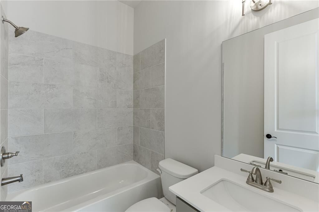 8155 Heardsville Court Property Photo 31