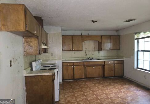 514 Stephenson Road Property Photo 7