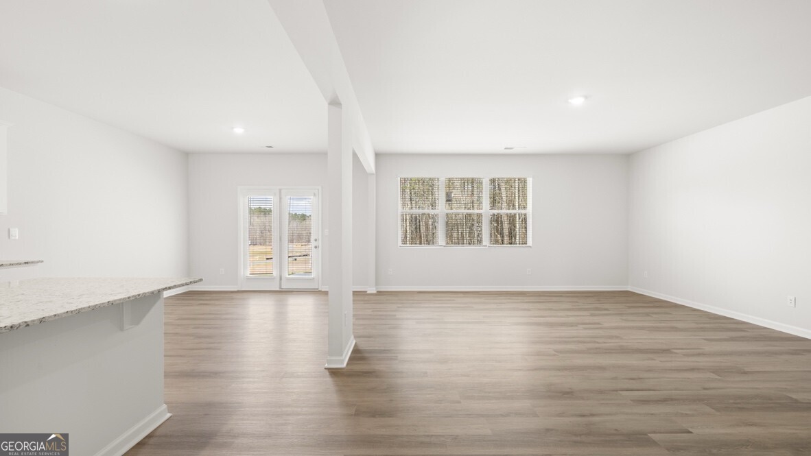 6029 Airedale Drive Property Photo 11