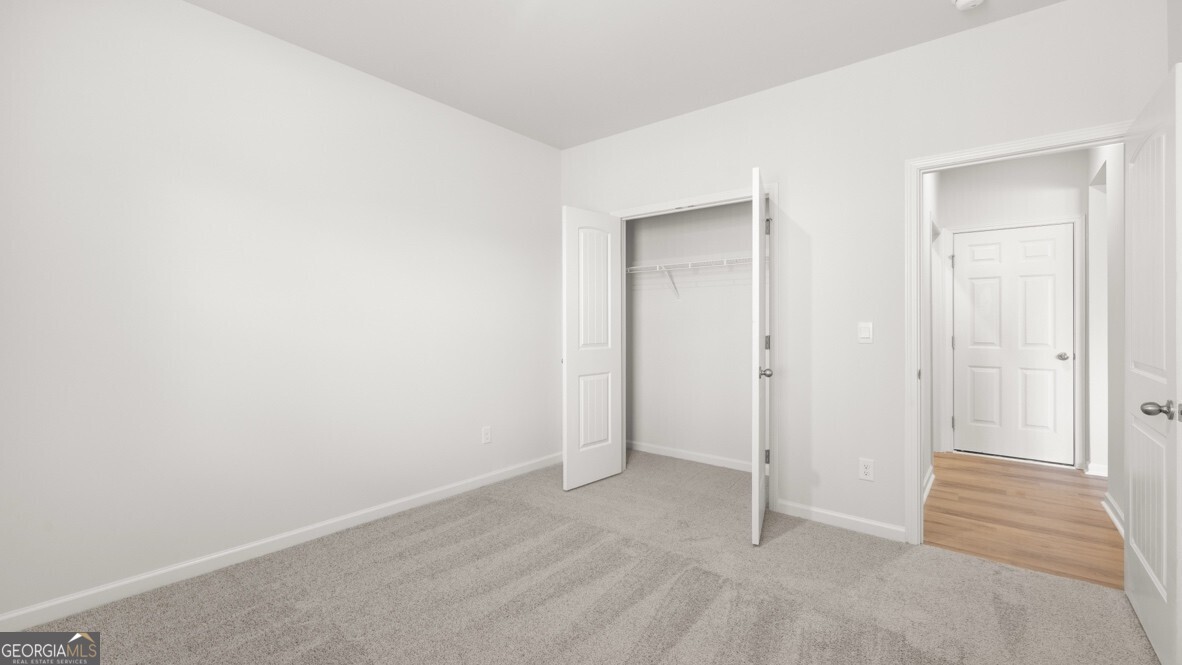 6029 Airedale Drive Property Photo 16