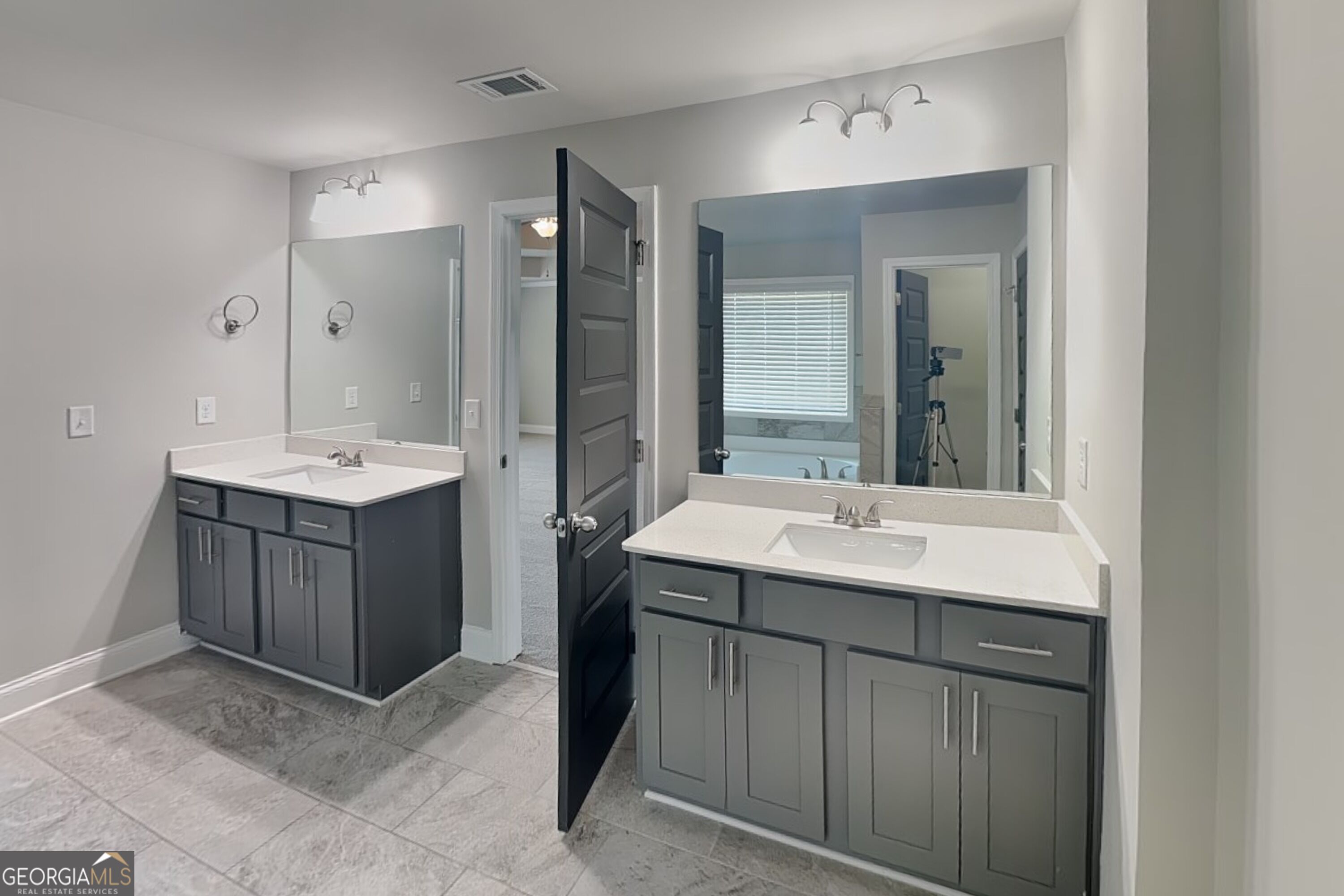 2877 Boulder Ridge Drive Property Photo 6