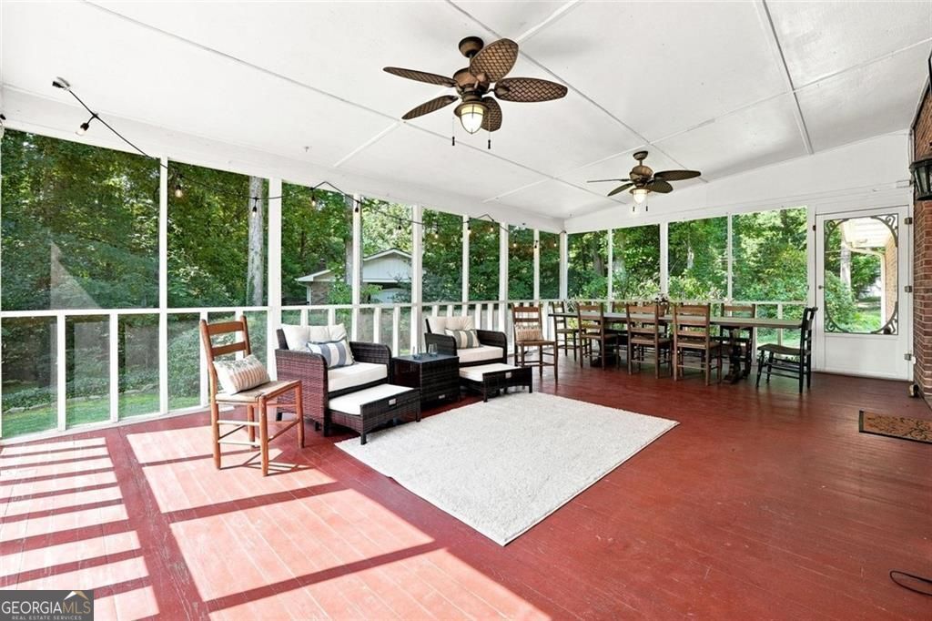 2820 Briarglen Drive Property Photo 34