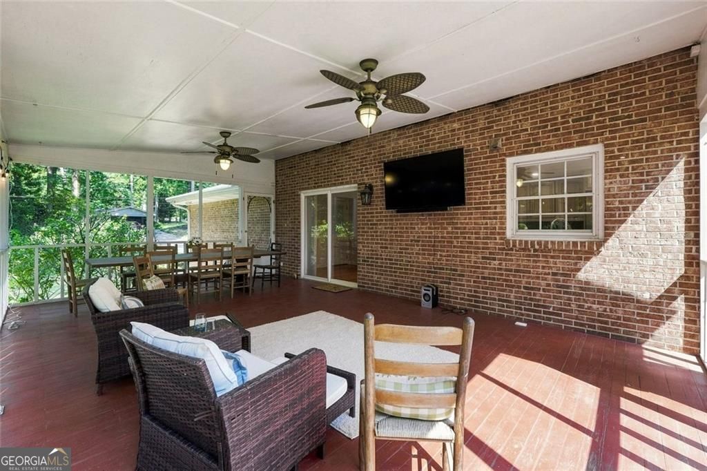 2820 Briarglen Drive Property Photo 35