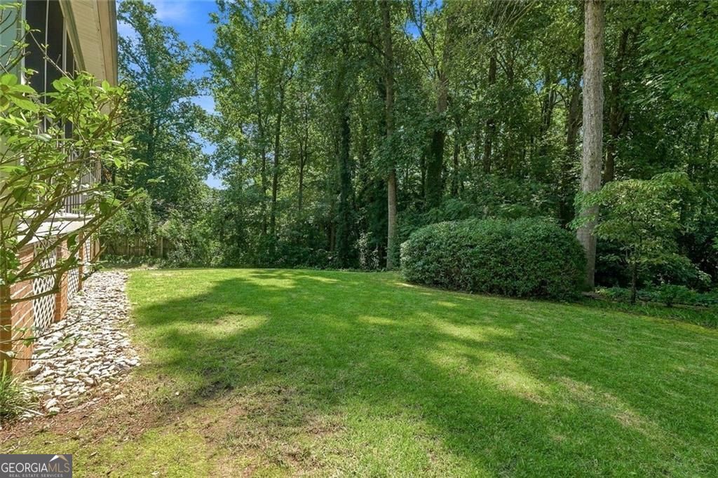 2820 Briarglen Drive Property Photo 46
