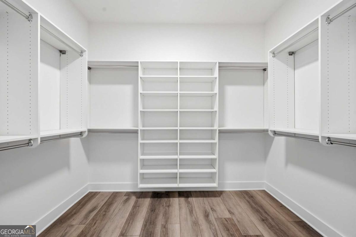 8020 Grand Meadow Run Property Photo 22
