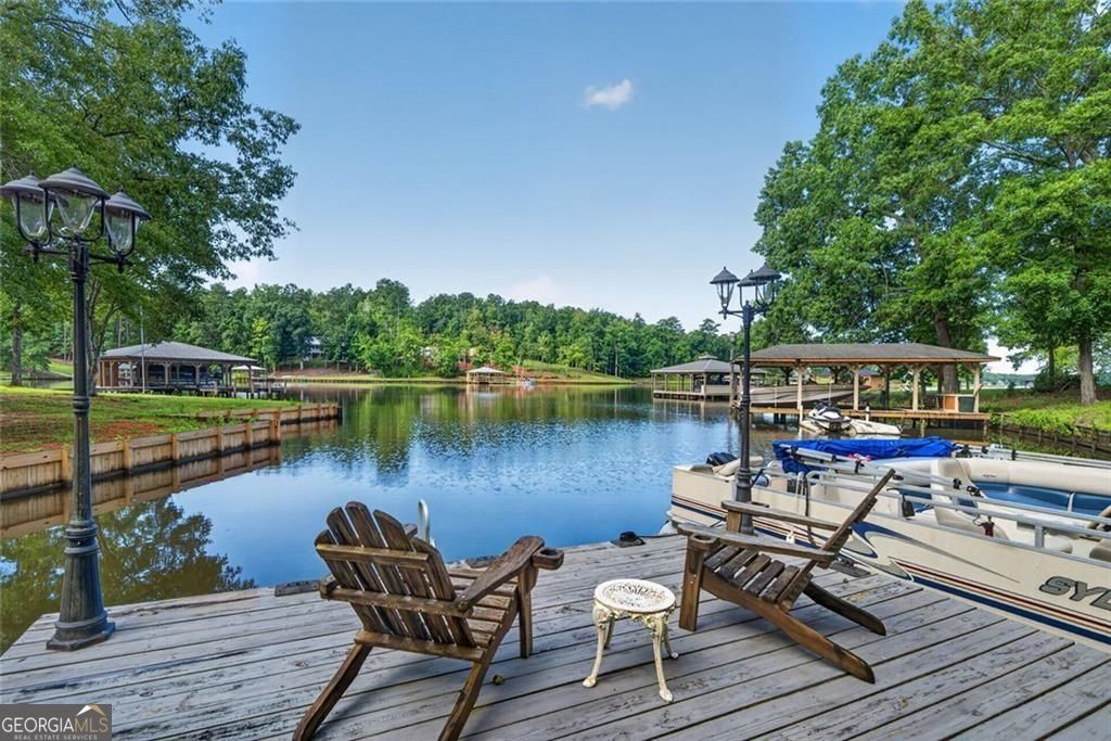 2107 Oconee Drive Property Photo 1