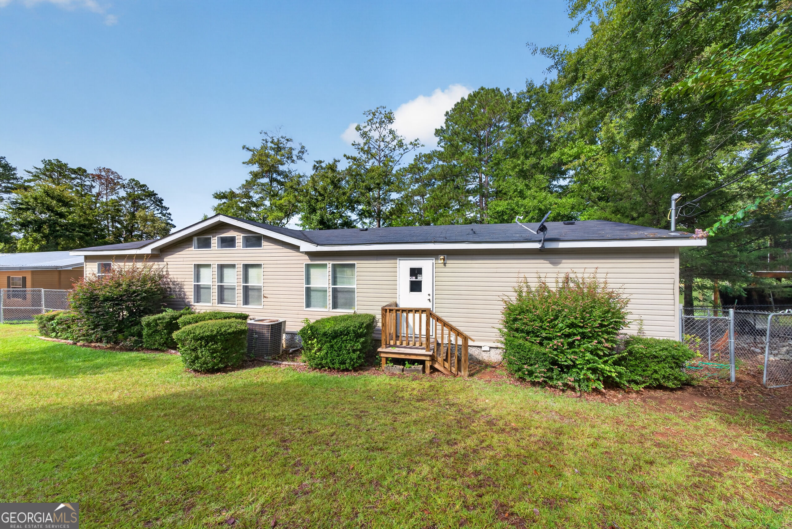 82 Loblolly Drive Property Photo 1