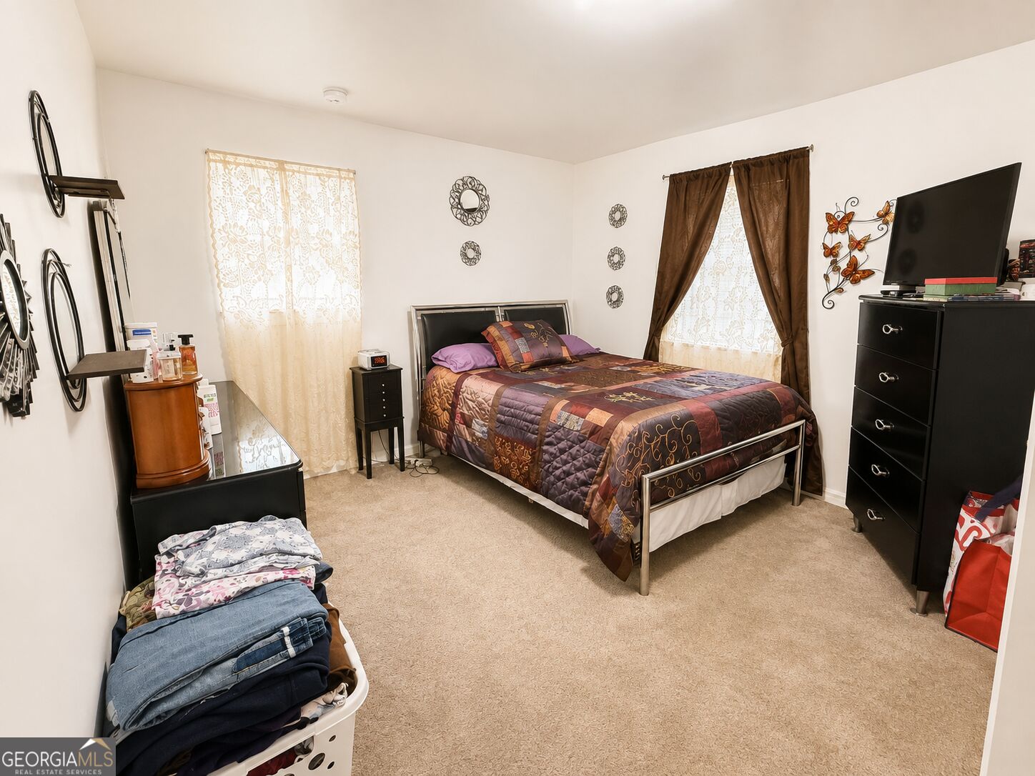 660 Camden Street Property Photo 9