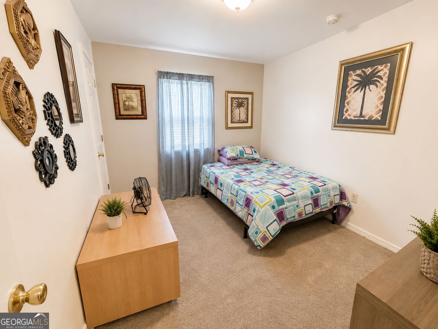 660 Camden Street Property Photo 11