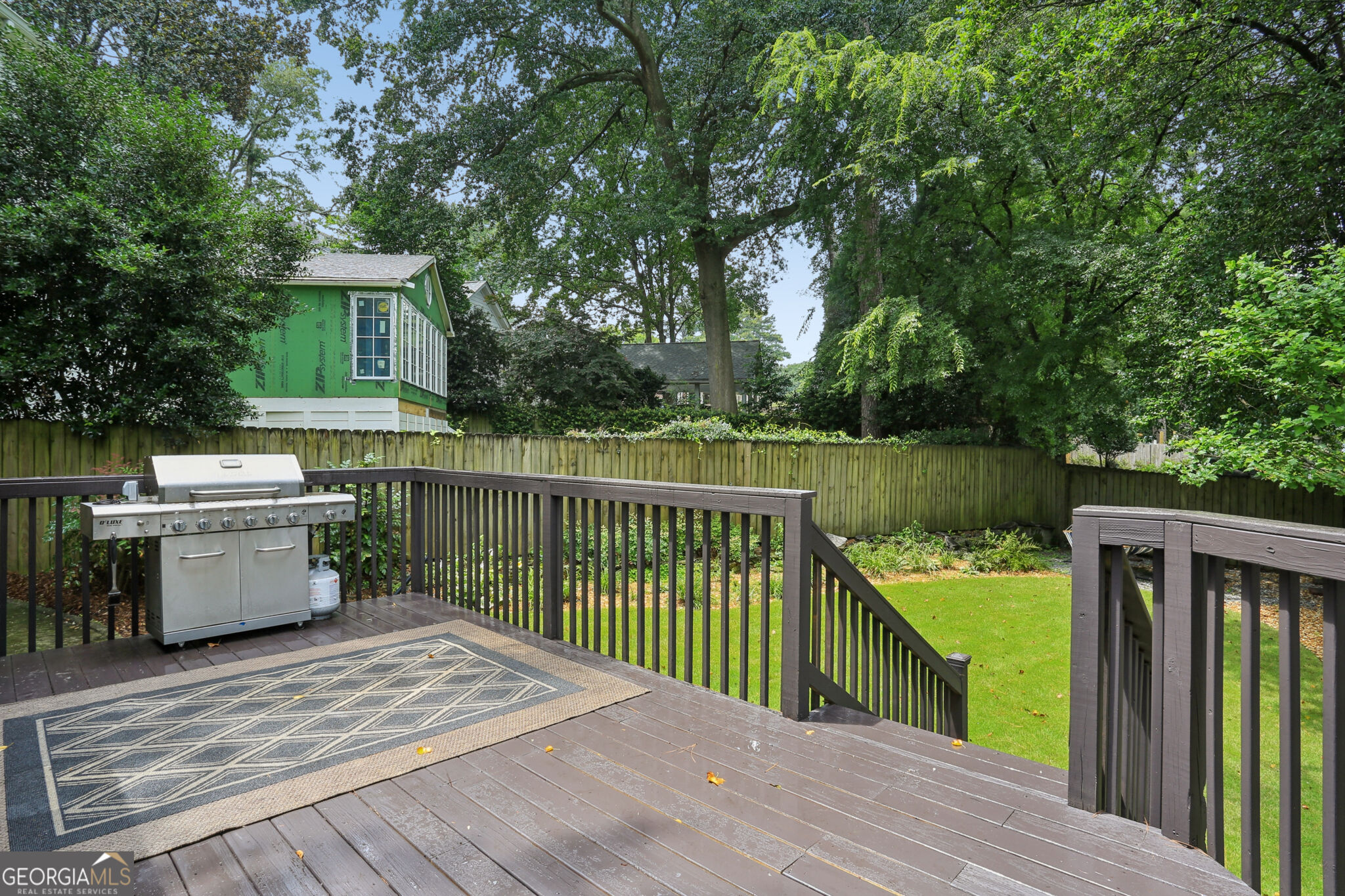 548 E Wesley Road Property Photo 14