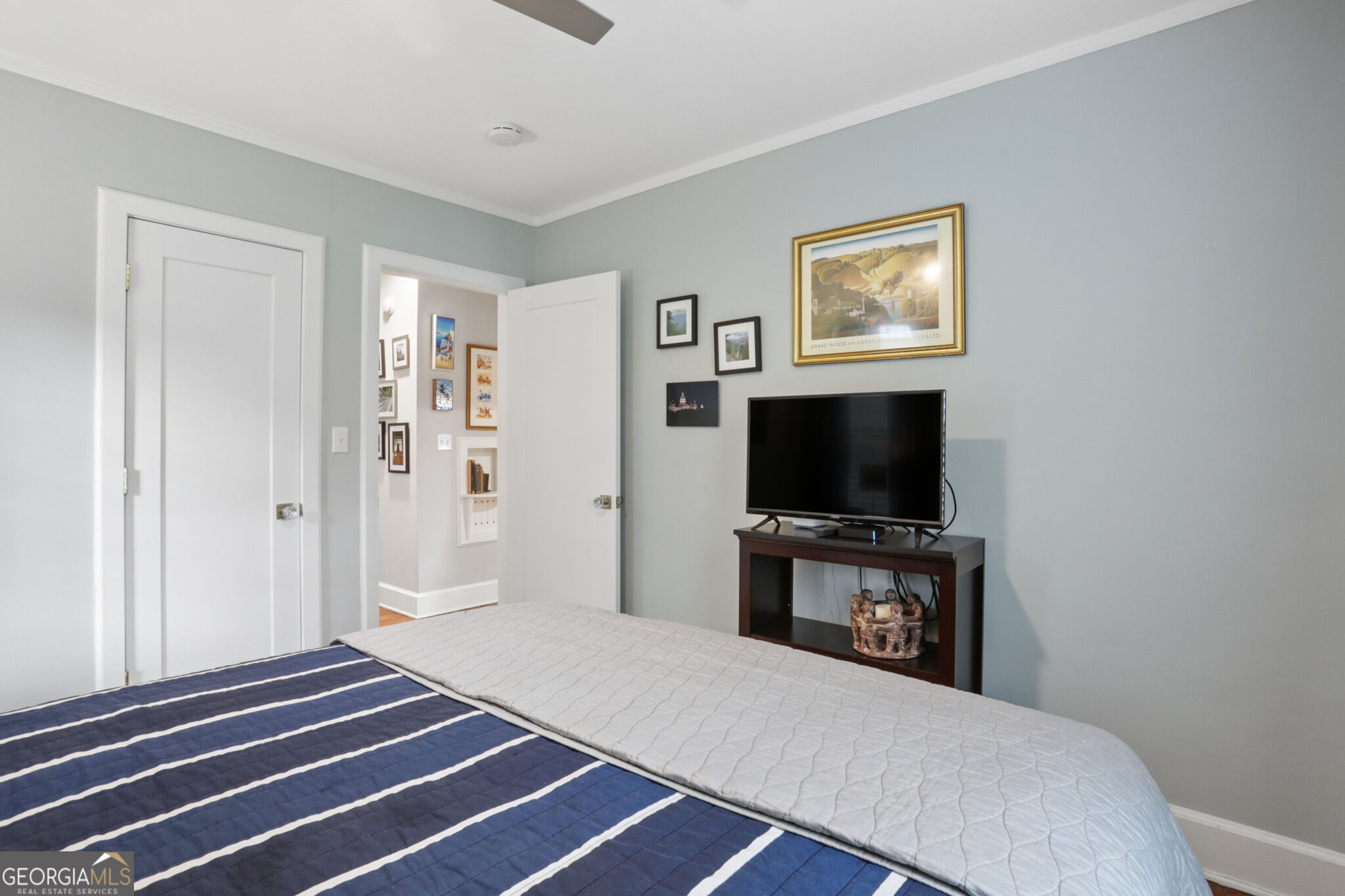 548 E Wesley Road Property Photo 23