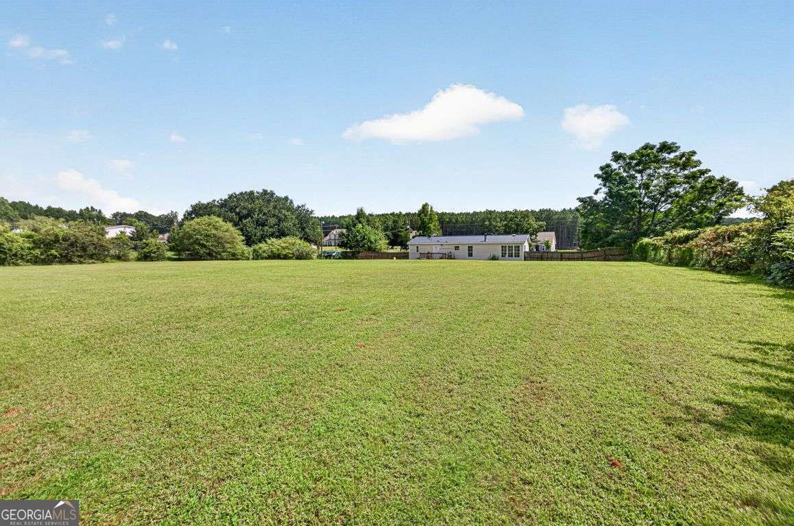 830 Cattle Barn Road Property Photo 3