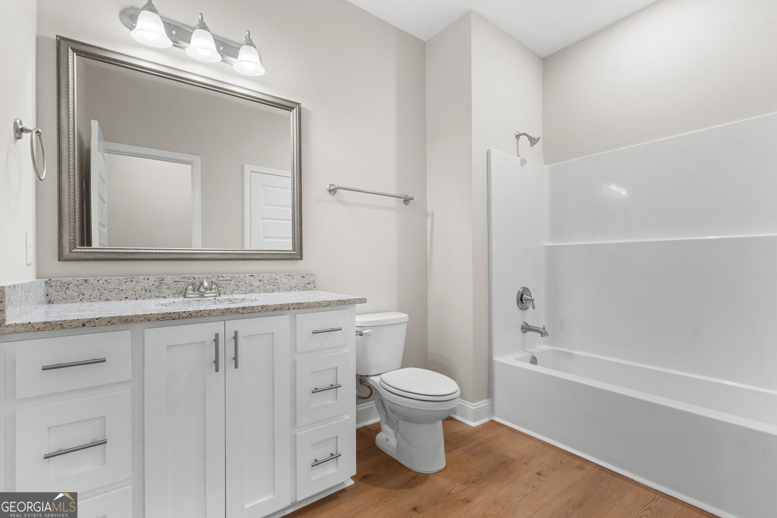 138 Avalon Trace Property Photo 14