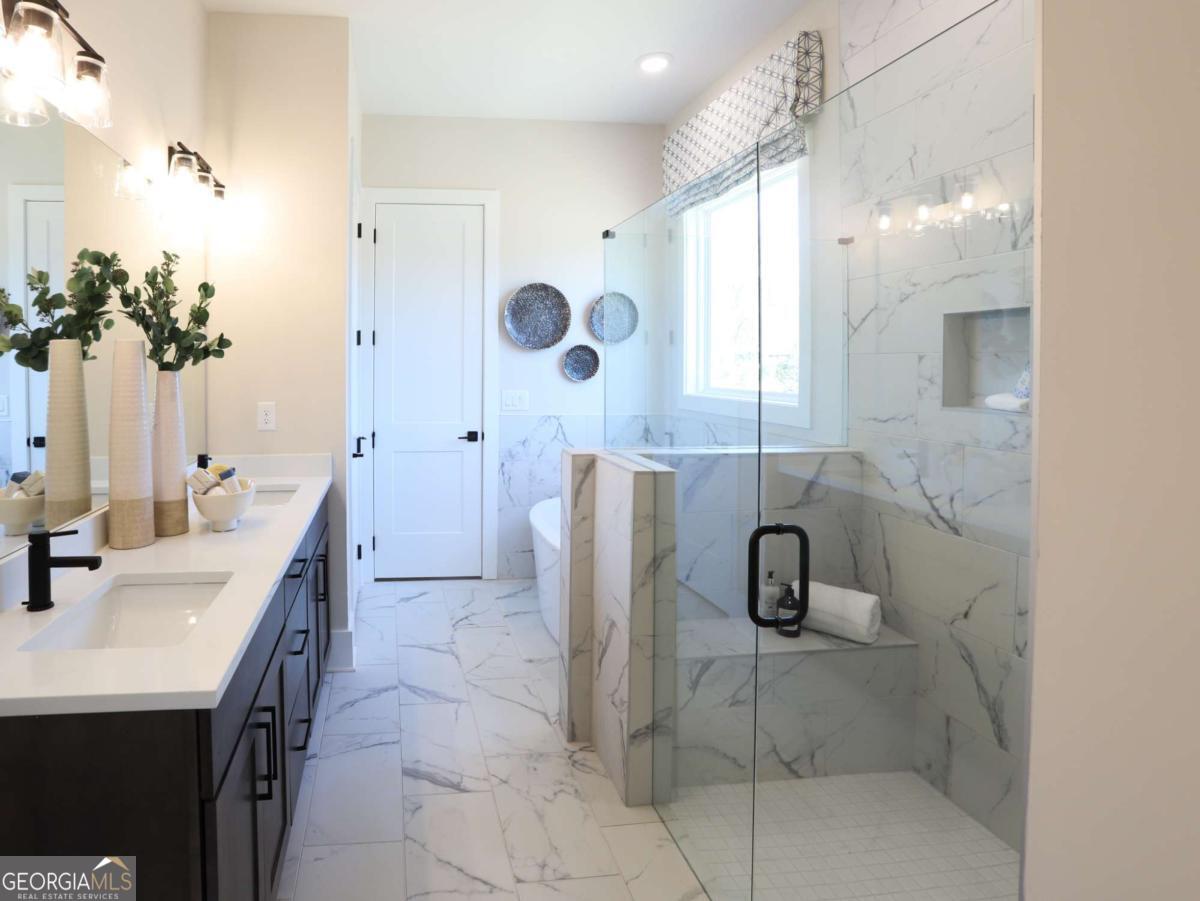 3544 Cedarvale Court Property Photo 45