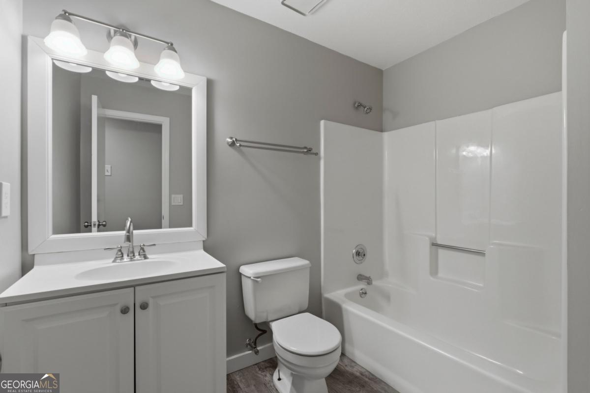 1526 Haynes Court Property Photo 18