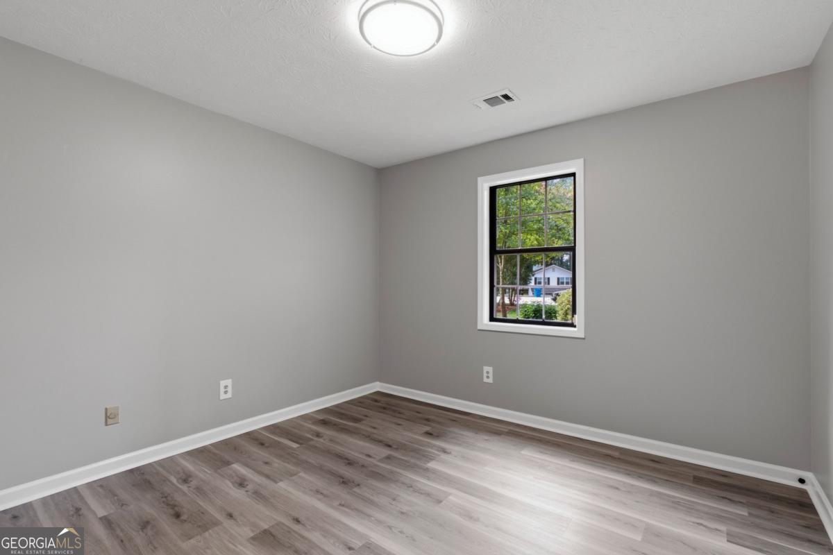 1526 Haynes Court Property Photo 21