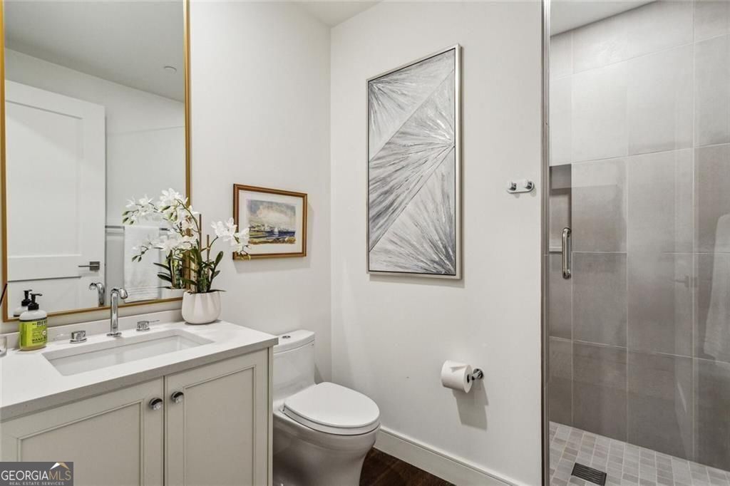2520 Peachtree Road # 602 Property Photo 23