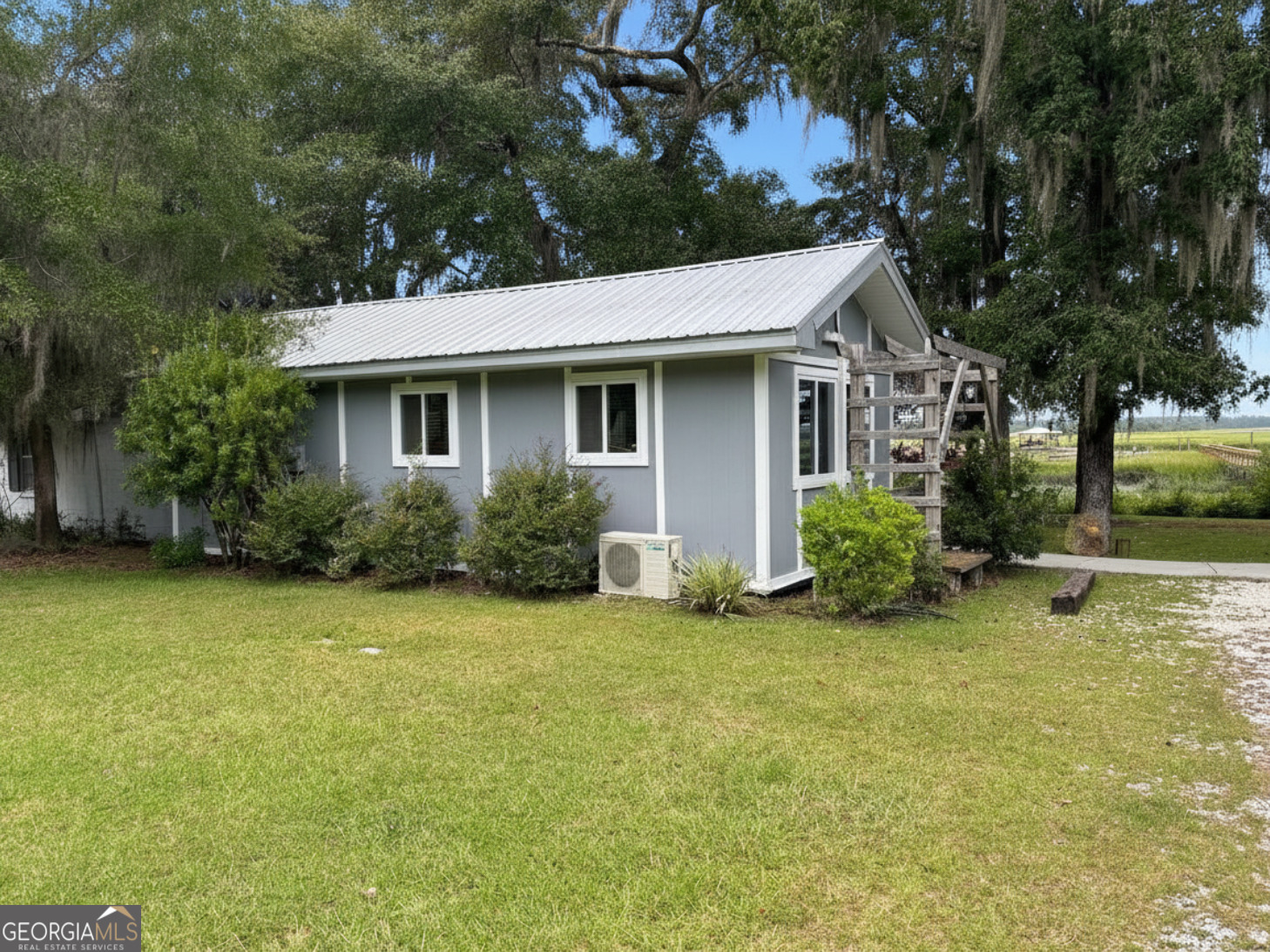 132/154 River Drive Property Photo 3