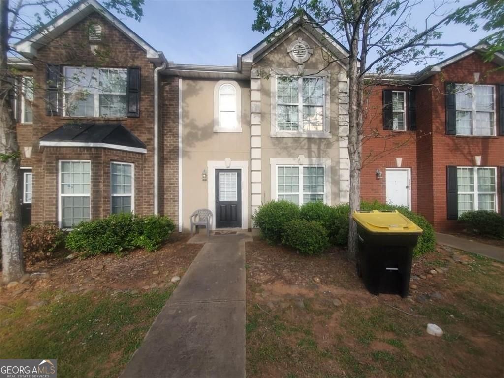 11420 S Grove Drive Property Photo 2