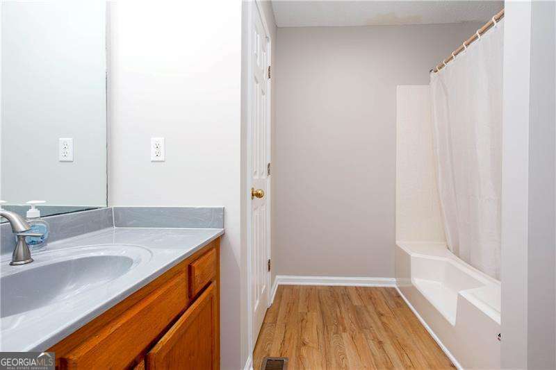 3705 Winding Court Property Photo 33