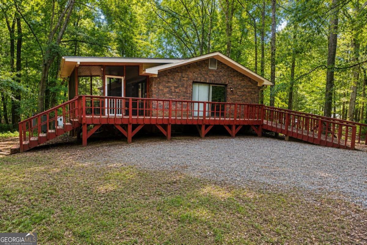 220 Winding Stream Trail Property Photo 23