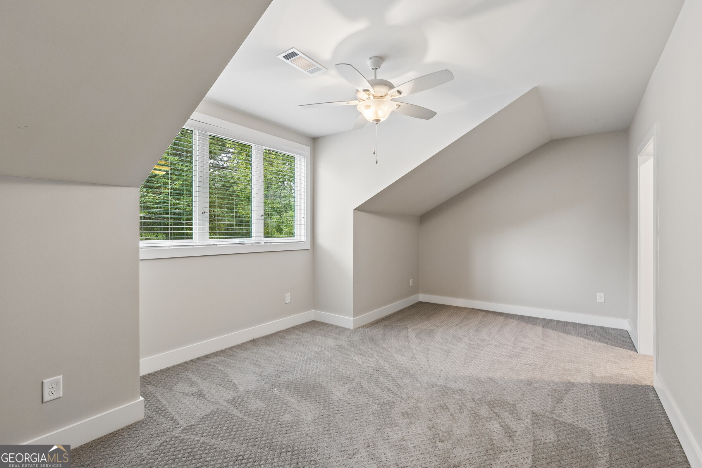 2974 Hermance Drive Ne Property Photo 43