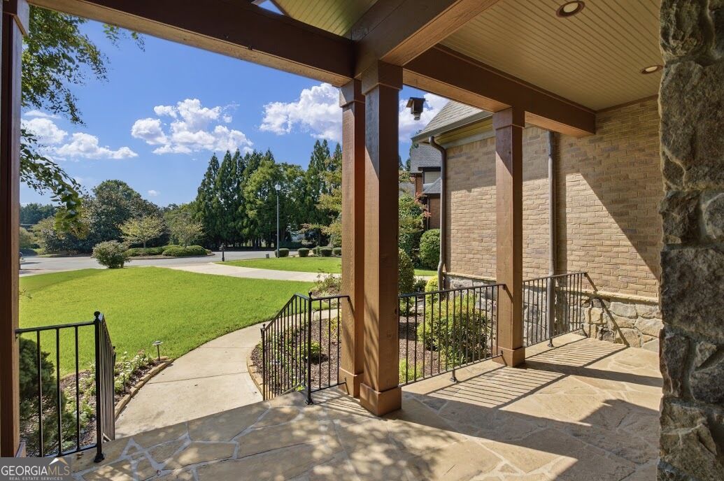 2551 Acacia Park Place Property Photo 5