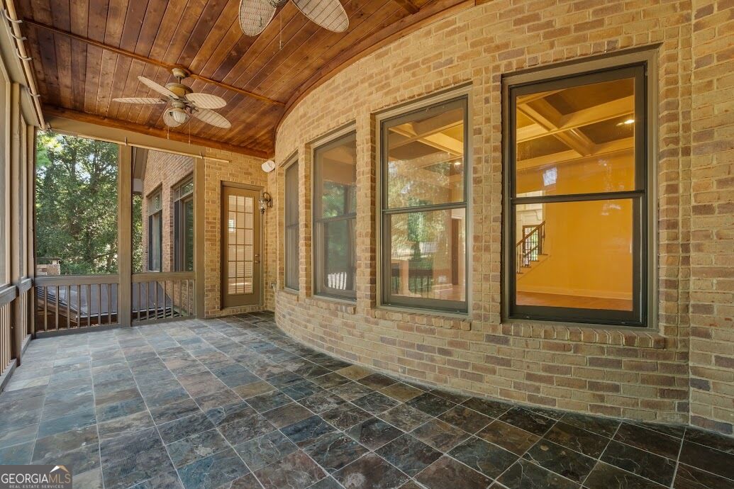 2551 Acacia Park Place Property Photo 25