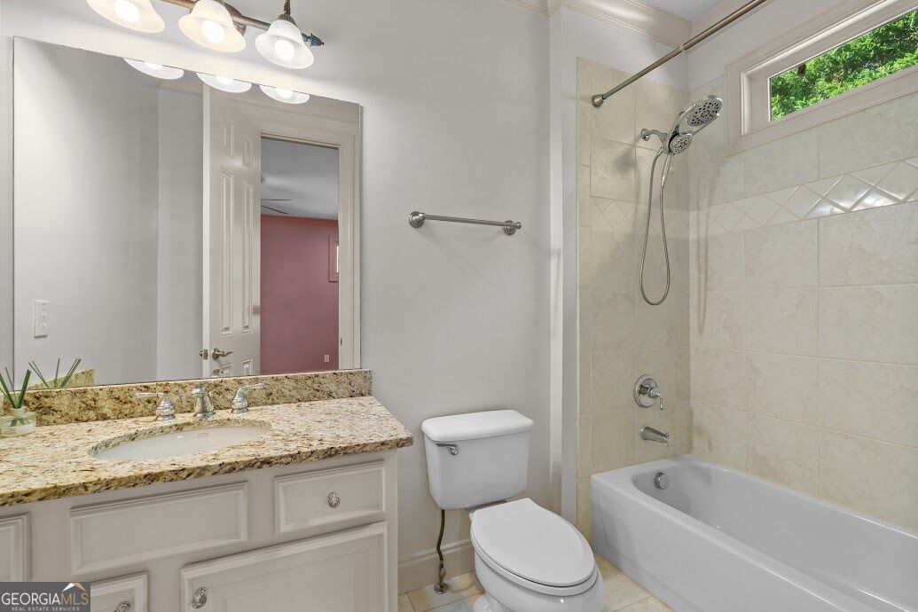 2551 Acacia Park Place Property Photo 40