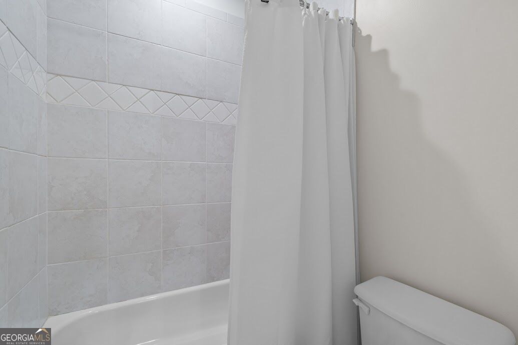 2551 Acacia Park Place Property Photo 45